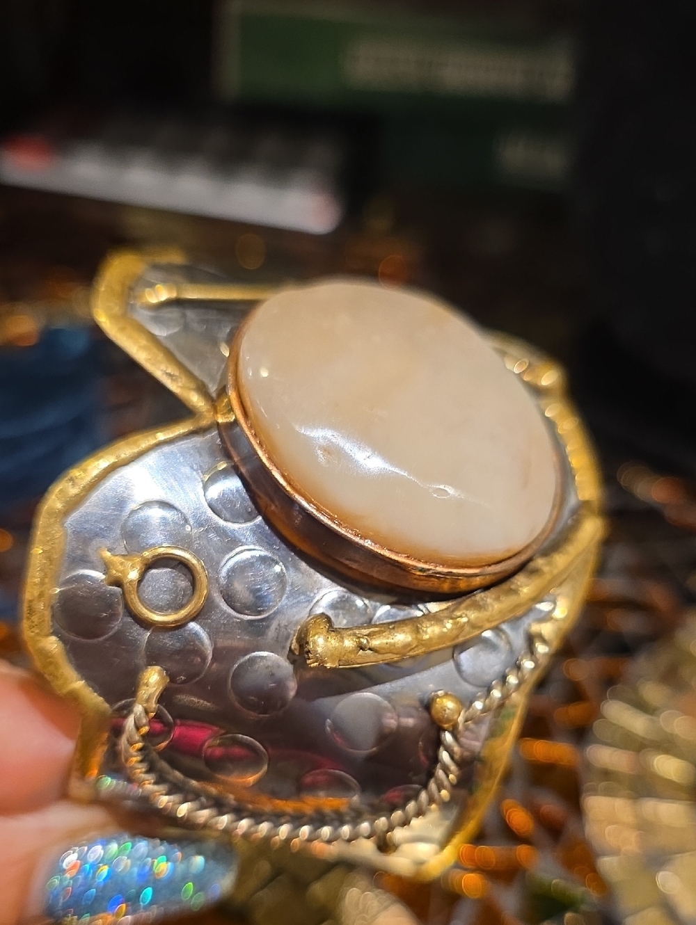 Handcrafted Gold & Silver Tone Agate Statement Ring - Cream Stone